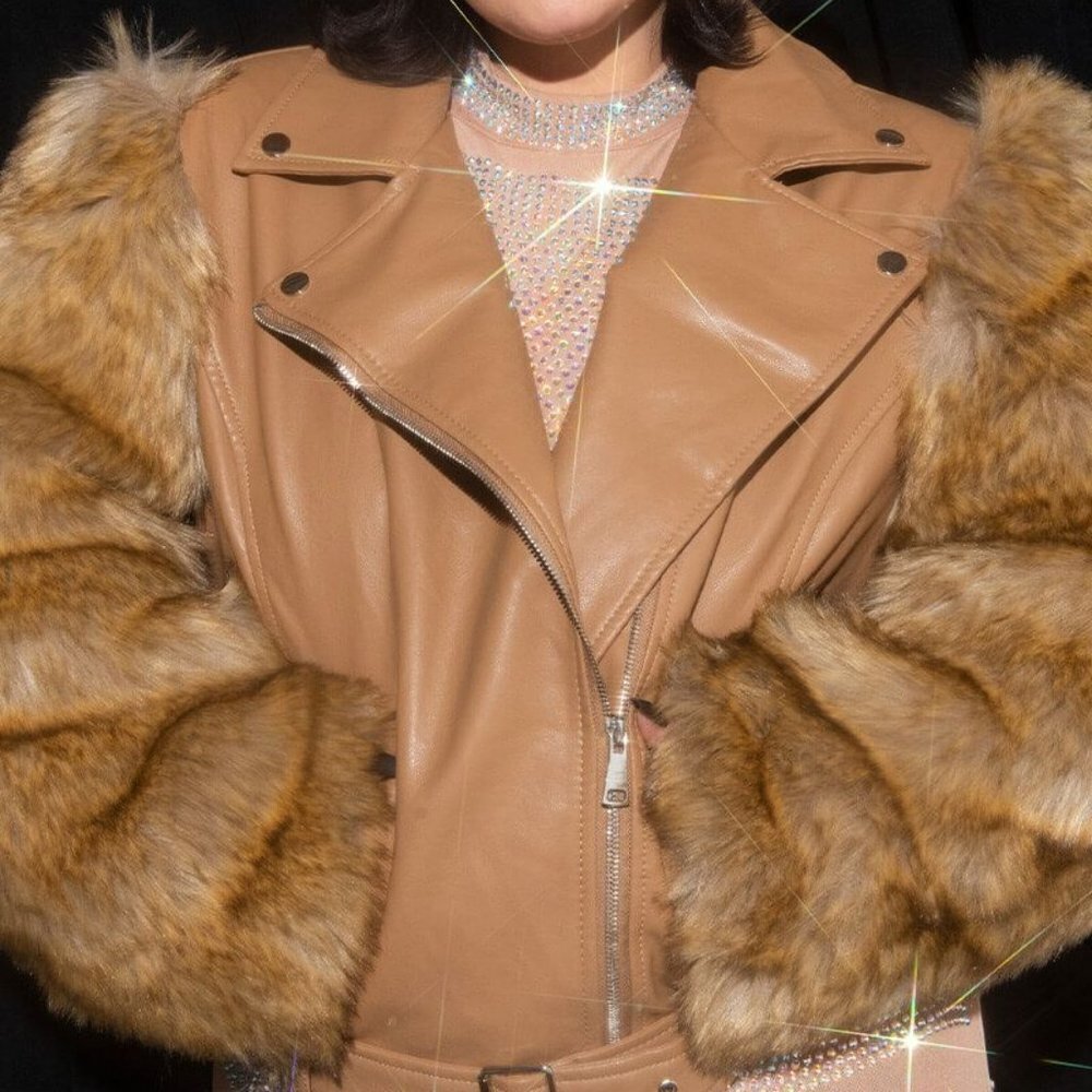 PLUS AZALEA WANG UTILITY FAUX FUR ARMS MOTO JACKET - Picture 8 of 9